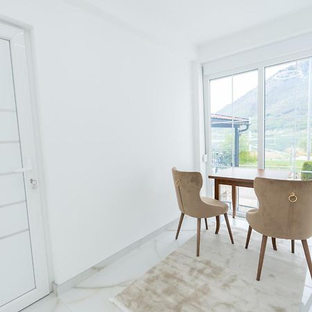 Ema Apartments 플라브 외부 사진