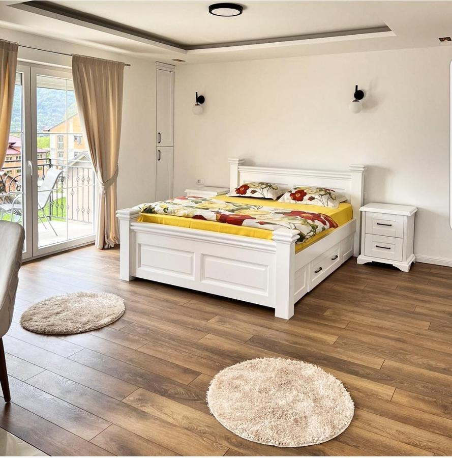 Ema Apartments 플라브 외부 사진